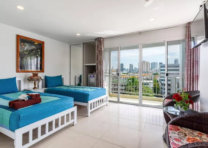 Parvena Sathorn Hotel