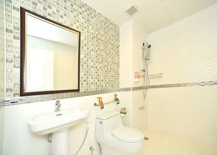 Parvena Sathorn Hotel