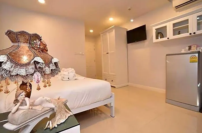 Hotel Parvena Sathorn