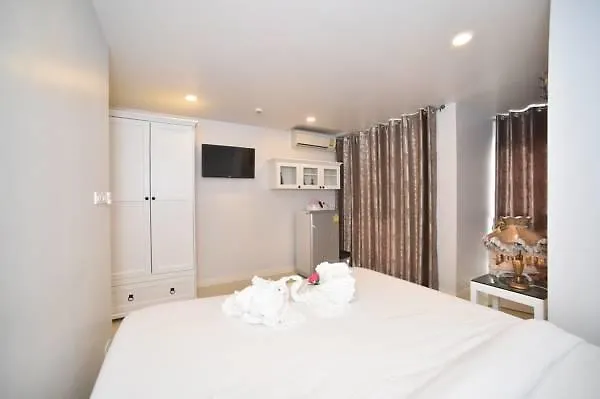 Parvena Sathorn Hotel Bangkok
